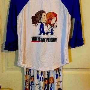 Size 10/12 Greys Anatomy outfit bells